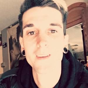 Meet your Posher, Tyler